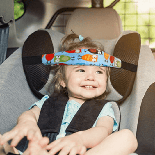 cale-tête-bebe-limite-movement-cou-tete-bascule-trajet-automobile-siege-auto-posture-droite