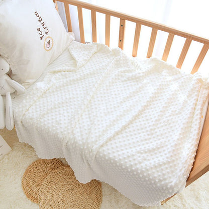 couverture-bebe-blanche-berceau-couchette-sieste-dodo-ultime-douceur-moment-calin-avec-bebe-joie-de-bébé