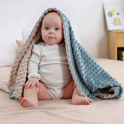 couverture-bébé-couverture-bebe-sieste-dodo-maison-chaleureux-douceur-ultime-moment-avec-bebe-joie-de-bébé