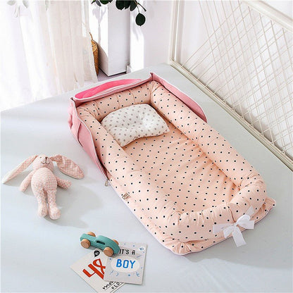 lit-de-voyage-bébé-lit-portatif-douillet-comme-a-la-maison-polyvalence-sortie-sociale-parentale-avec-bebe-vacance-voyage-nourrisson