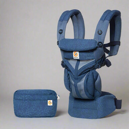 porte-bebe-bleu-motif-fleur-ergonomique-sac-matelas-a-langer-inclus
